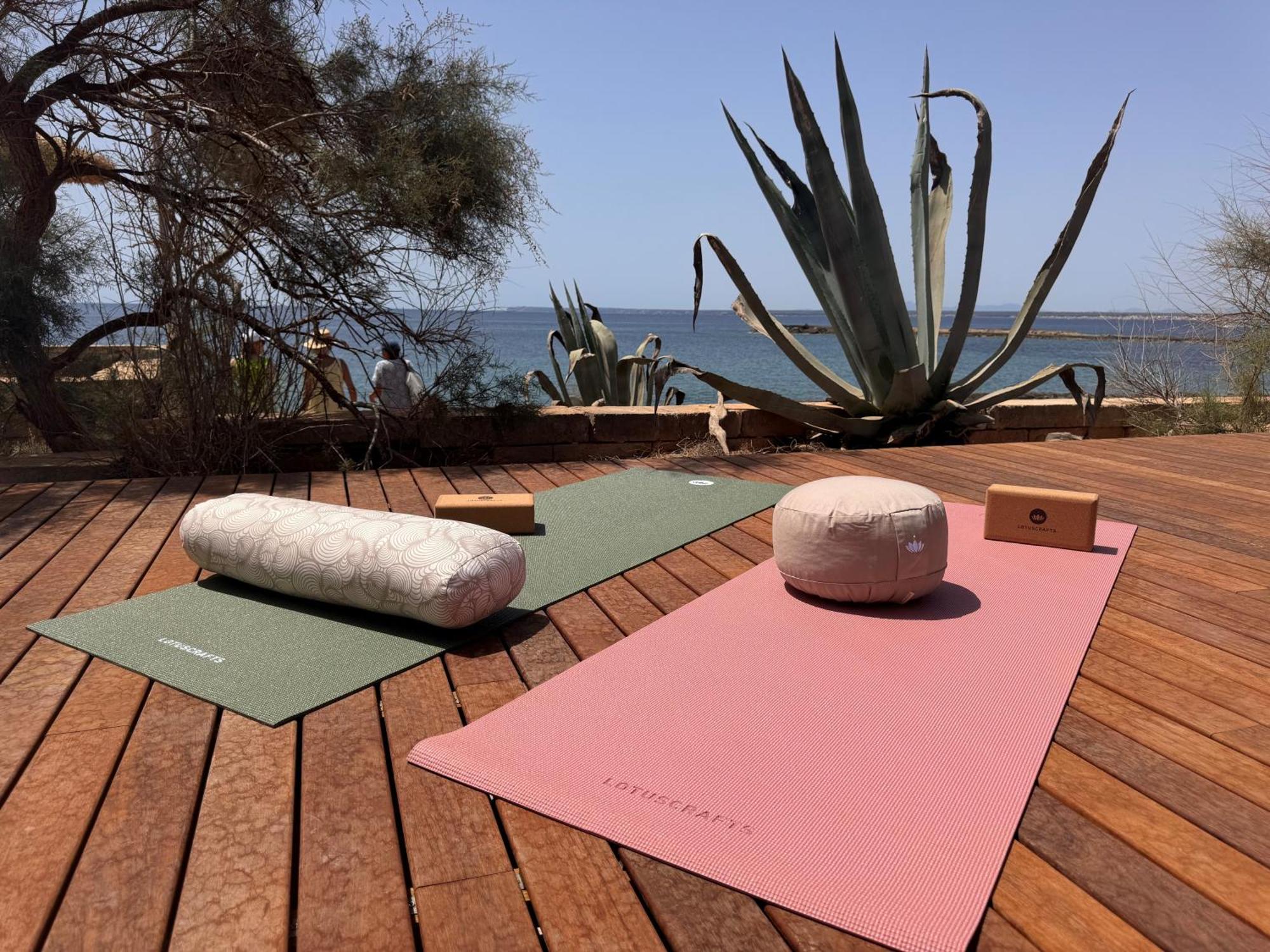 Bikini Island & Mountain Hotel Es Trenc -Adults Only- Colonia de Sant Jordi Esterno foto